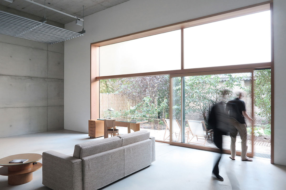 Philipp von Matt Architects combines sculptural home and studio with light-flooded rooms in Berlin