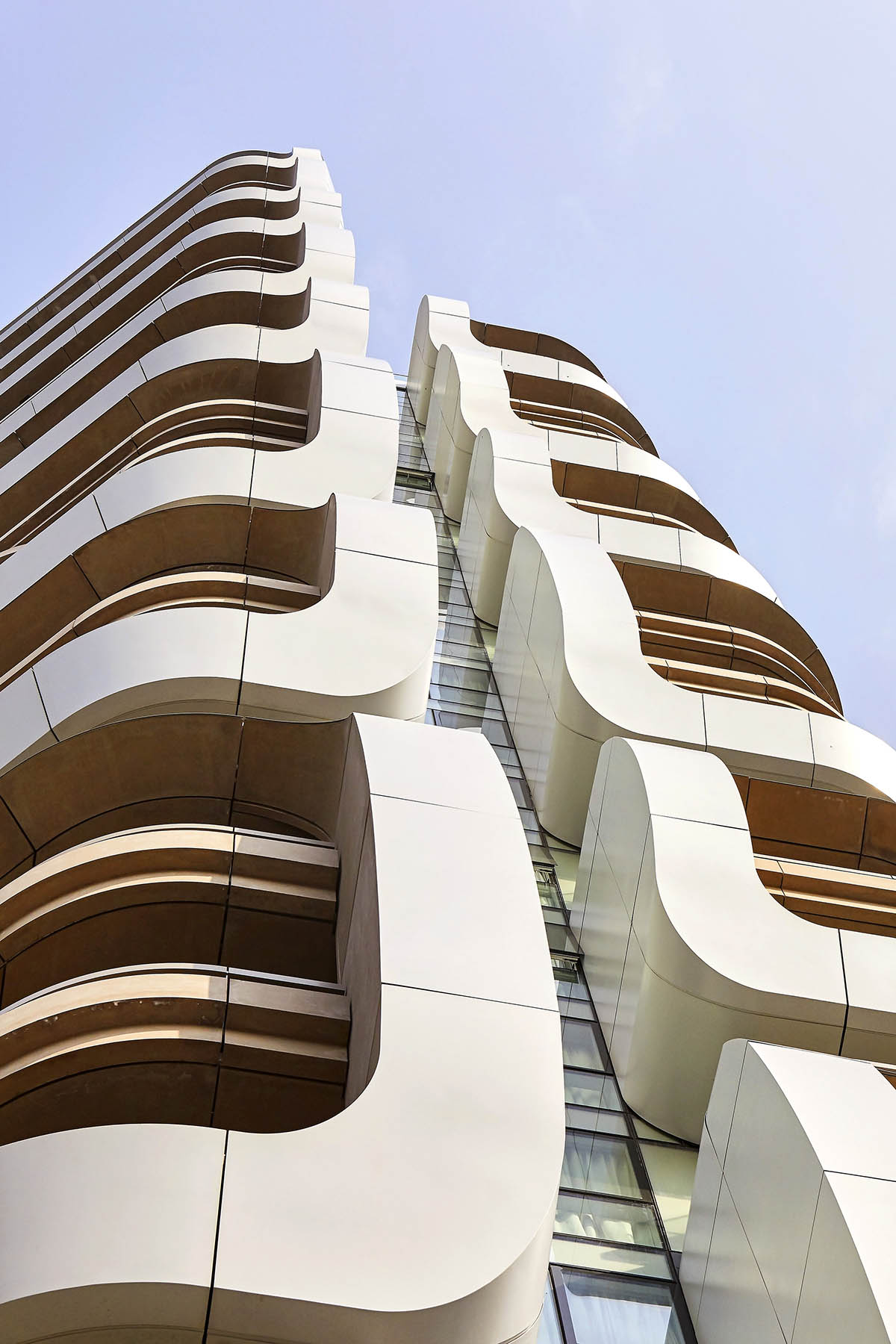 UNStudio’s remodelled facade for Canaletto tower creates