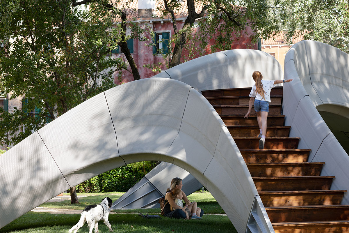 Zaha Hadid Architects and Block Research Group complete 3D-concrete-printed Striatus bridge in Venice