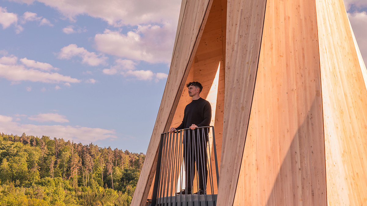 The curved Urbach Tower was built from self-shaping wood on the Rems Valley