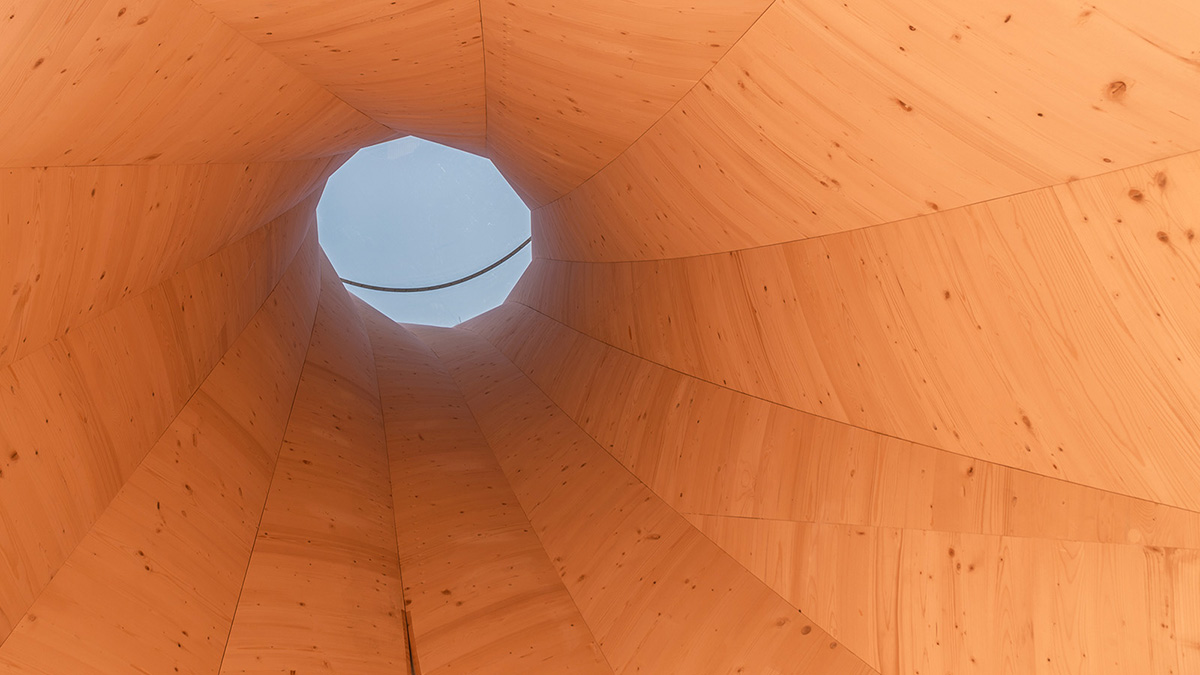 The curved Urbach Tower was built from self-shaping wood on the Rems Valley