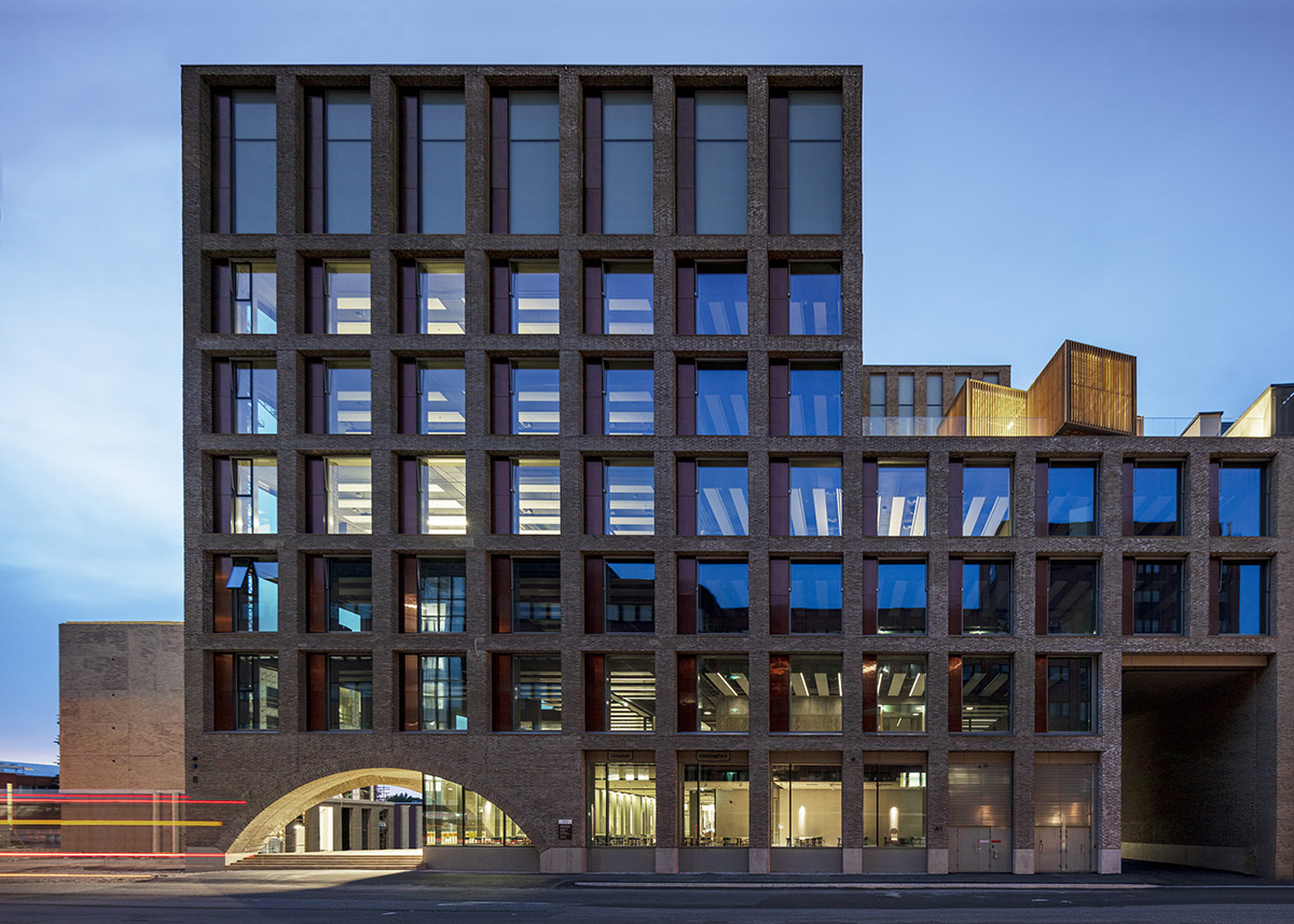 Lahdelma & Mahlamäki architects complete Urban Environment House with brick arcades in Helsinki