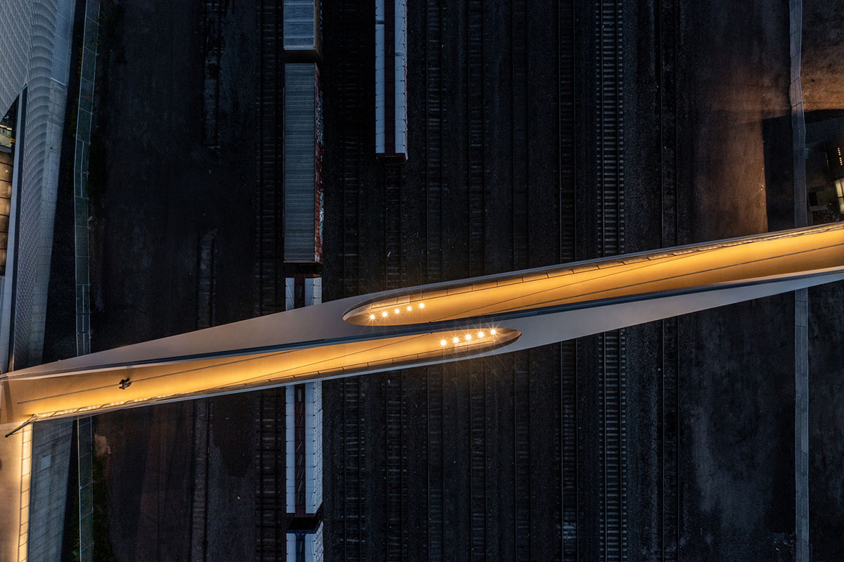 Diller Scofidio + Renfro completes 250-foot curved steel Park Union Bridge bridge in Colorado