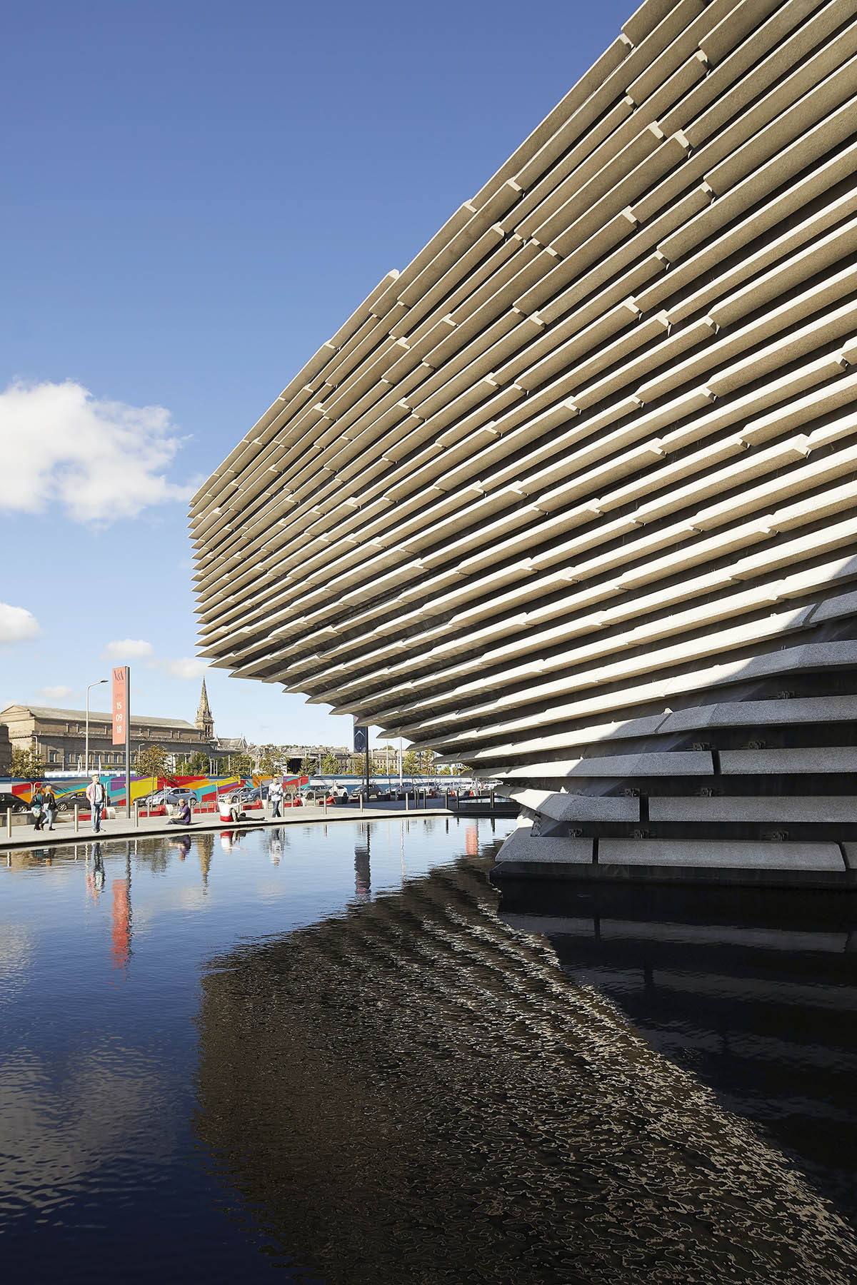 First detailed photos released for Kengo Kuma's cliff-inspired V&A Dundee Museum