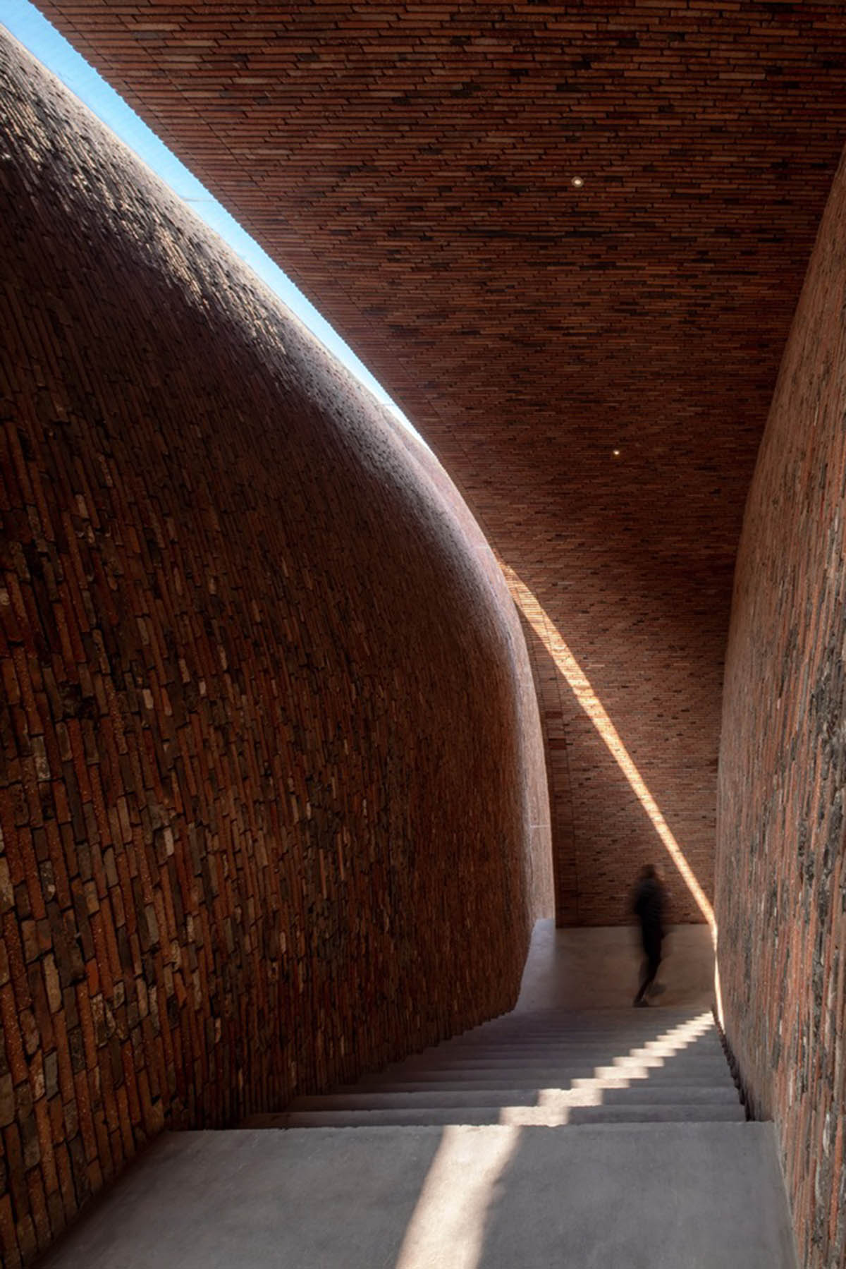 Studio Zhu-Pei designs giant vaults from recycled old kiln bricks to form Jingdezhen Kiln Museum