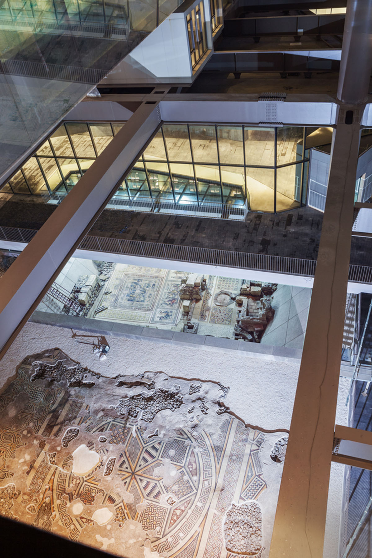 Emre Arolat Architecture preserves archaeological remnants with this modular hotel in Antakya