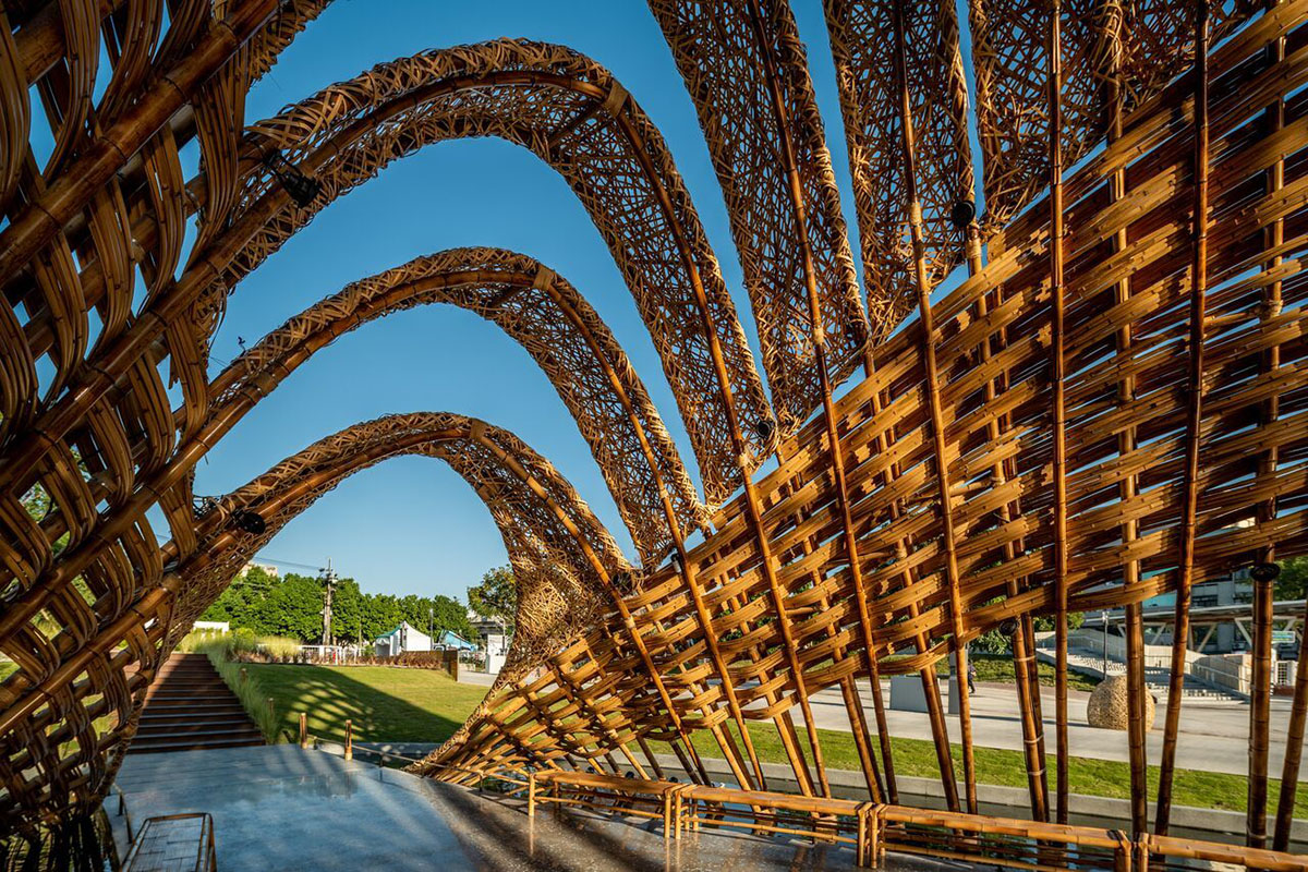 ZUO Studio uses all bamboo species of Taiwan for this seed-looking pavilion in Taichung City