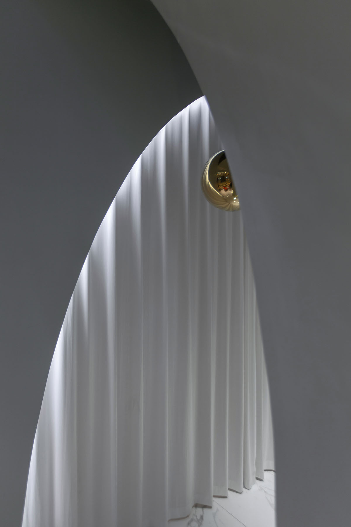 Towodesign creates a fantasy bubble trip inside a beauty salon in Shanghai