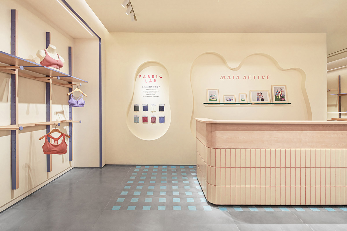 S&ograve; Studio creates interiors for flagship store like 