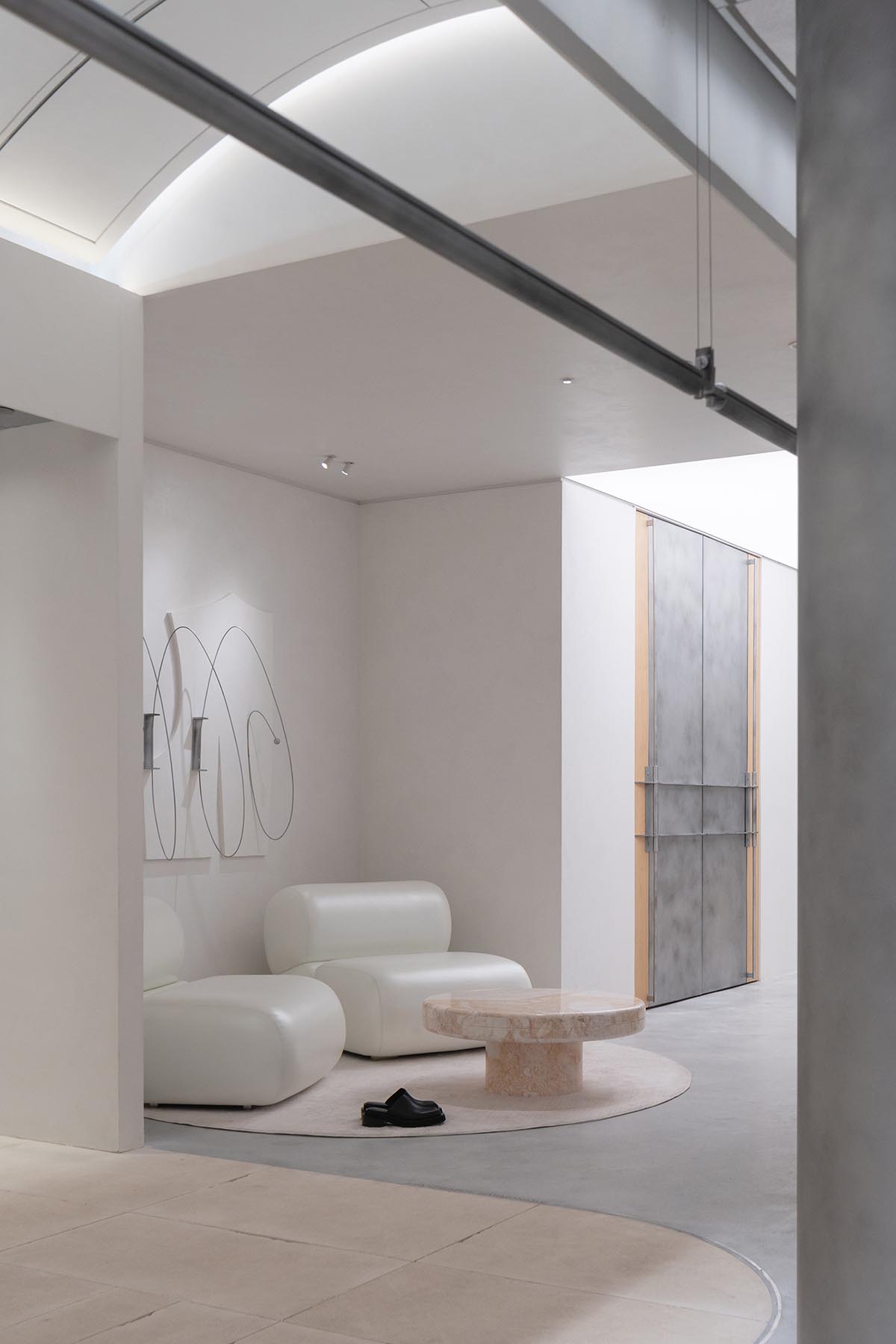 Time To Gather completes store that features industrial elements in Shanghai