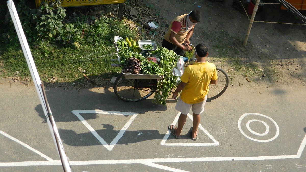 Art in everyday space creates awareness for social distancing measures in Kanaipur, West Bengal