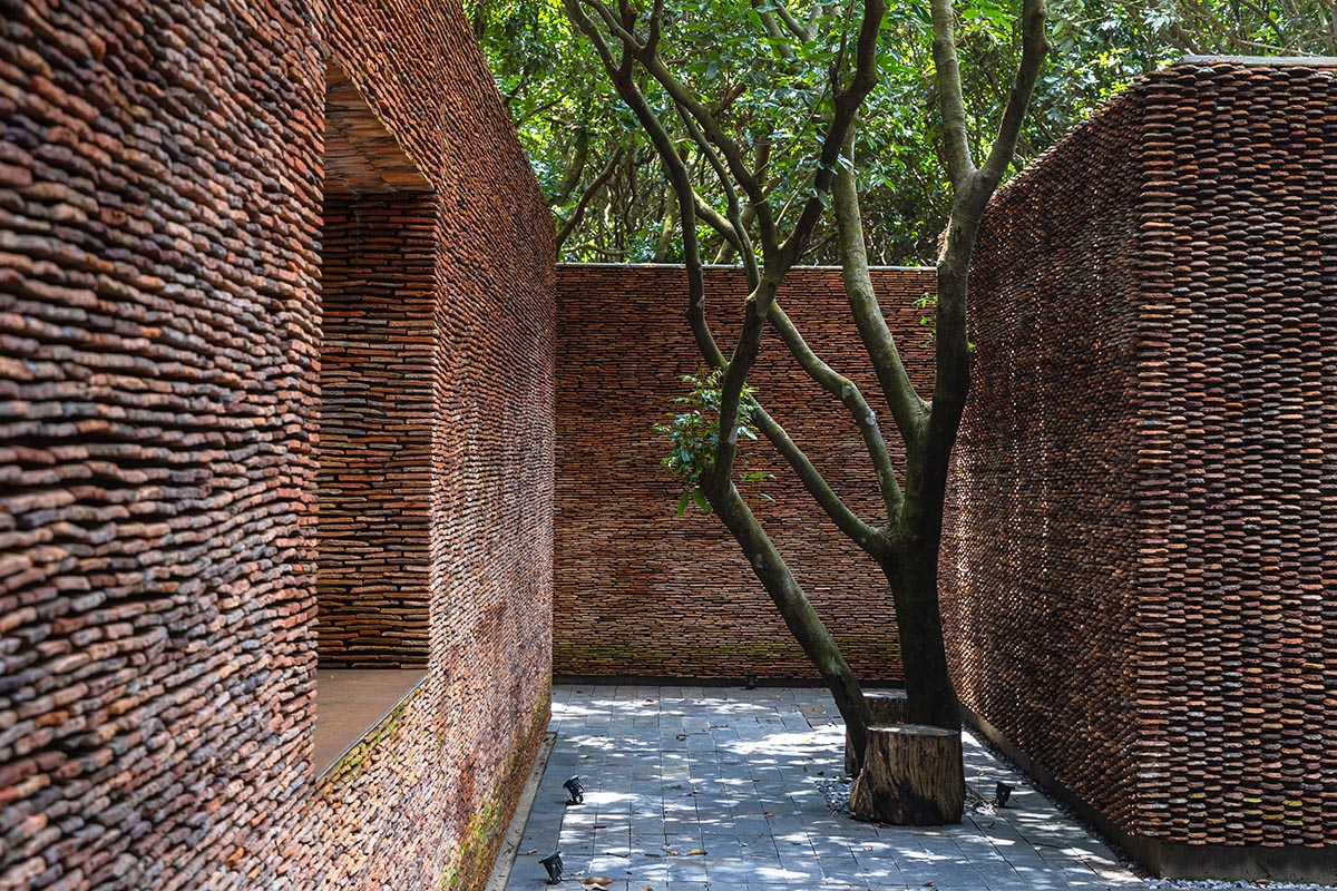 ARB Architects founder Nguyễn Hà wins 2024 Moira Gemmill Emerging Architecture Award