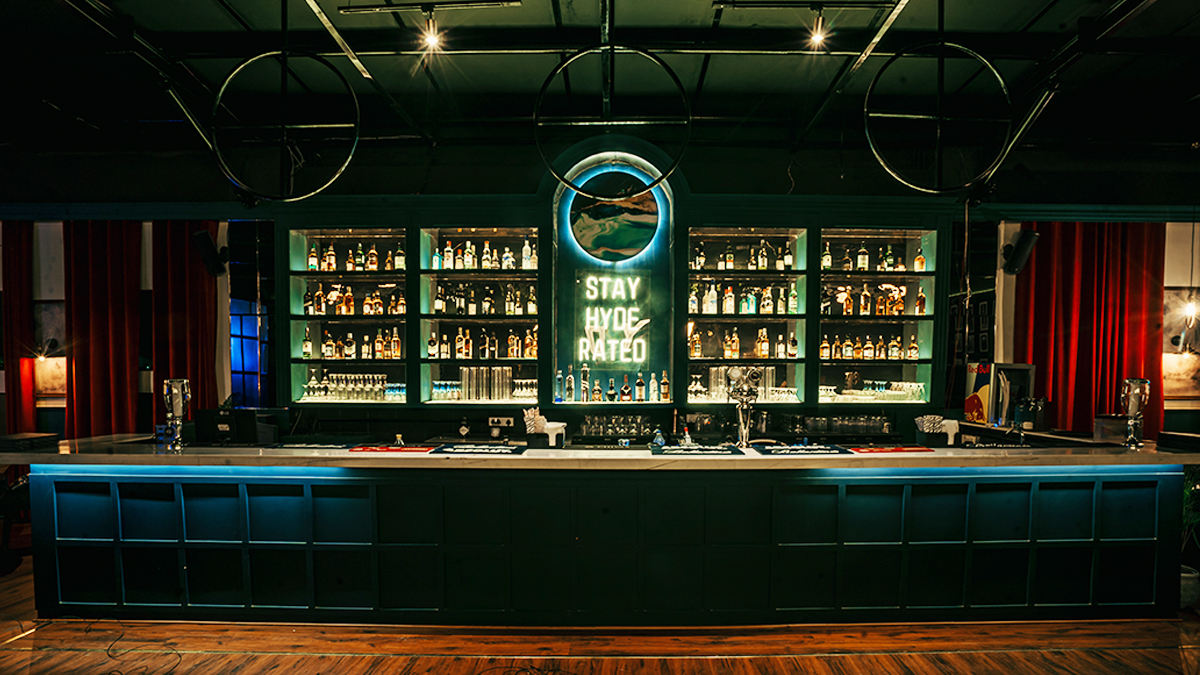Intaglio Studio designs the longest bar in Kanpur!