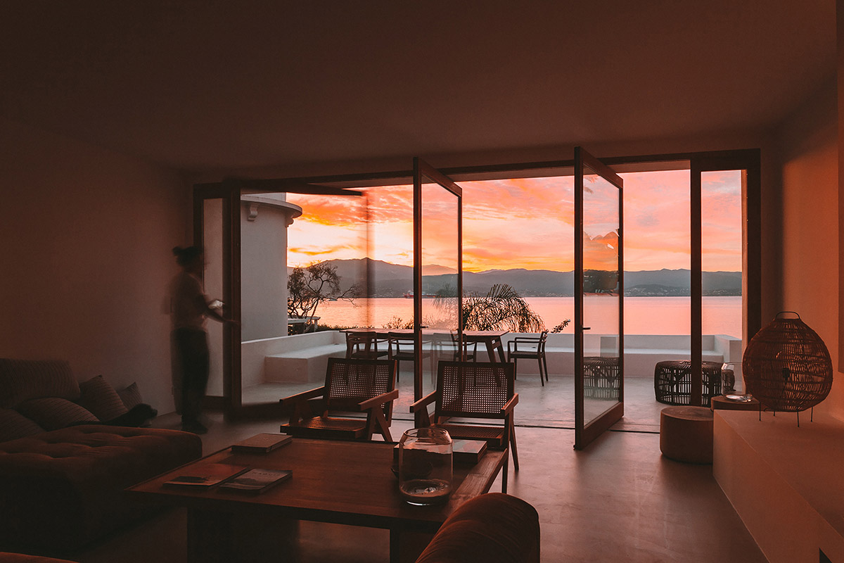 Amelia Tavella Architectes completes holiday home with unobstructed views on Corsica coastline