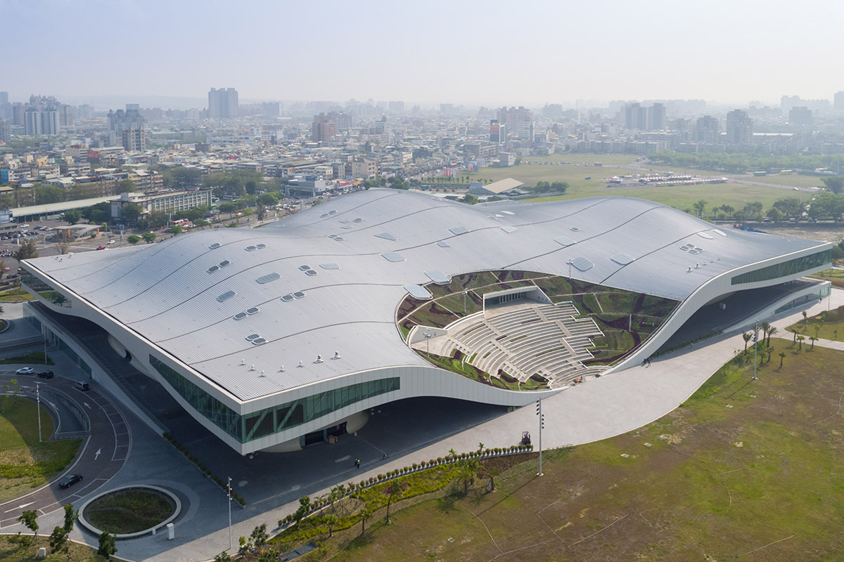World's Largest Arts Centre Under One Roof designed by Mecanoo opens in Taiwan