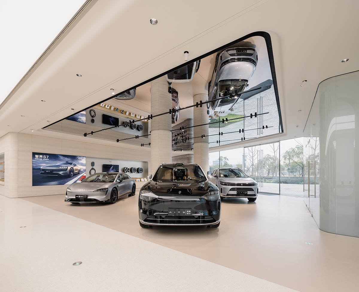 UNStudio creates monumental façade with petal-like columns for Huawei flagship store