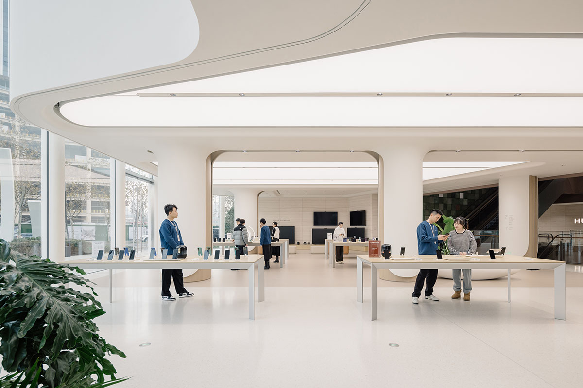 UNStudio creates monumental façade with petal-like columns for Huawei flagship store