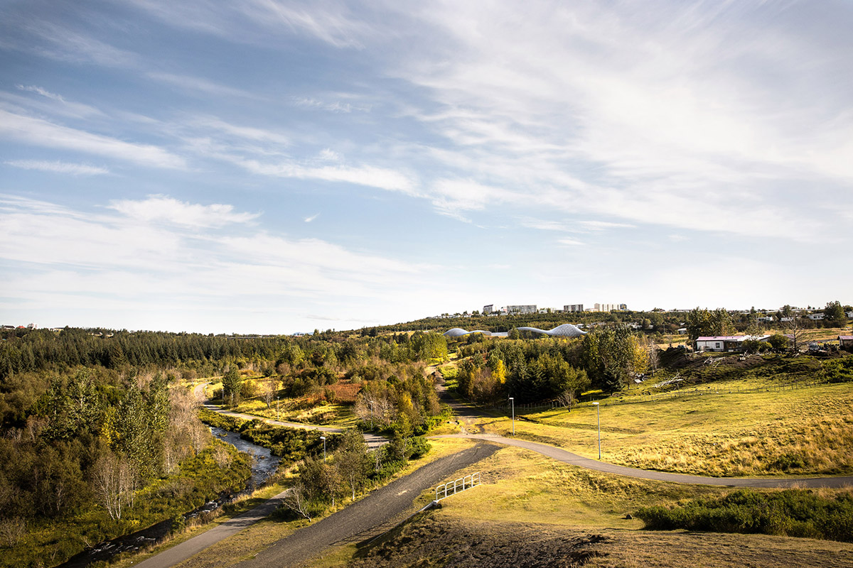 WilkinsonEyre adds undulated biodome complex to Icelandic skyline