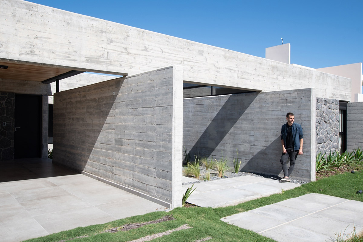 PSV Arquitectura completes SAB House with concrete beams in C&oacute;rdoba, Argentina