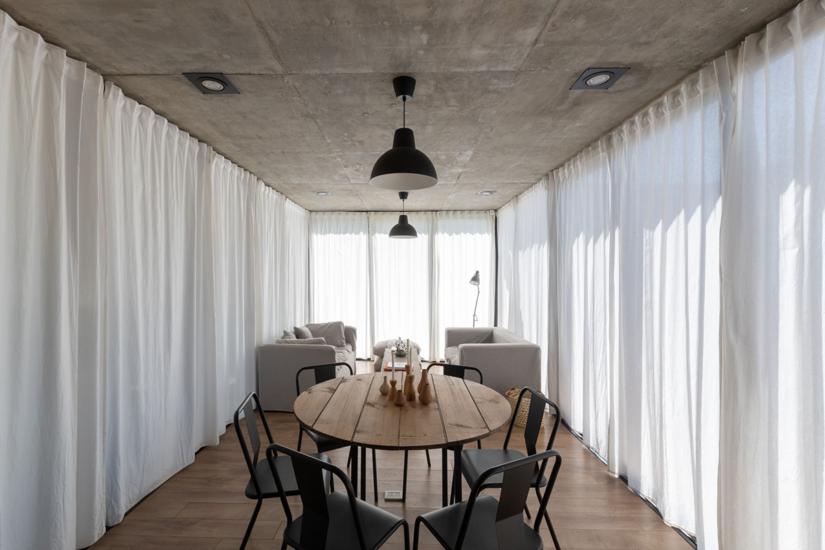 GRUPO Studio completes House SI in Córdoba, Argentina