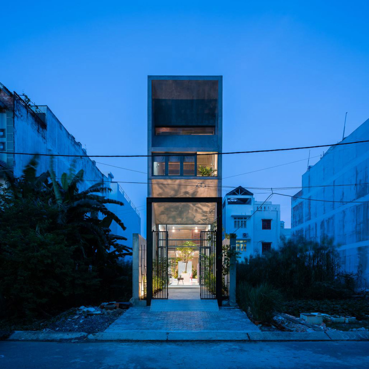 23o5 studio built narrow Tien House that can be adaptable to comfortable lifestyle in Vietnam 