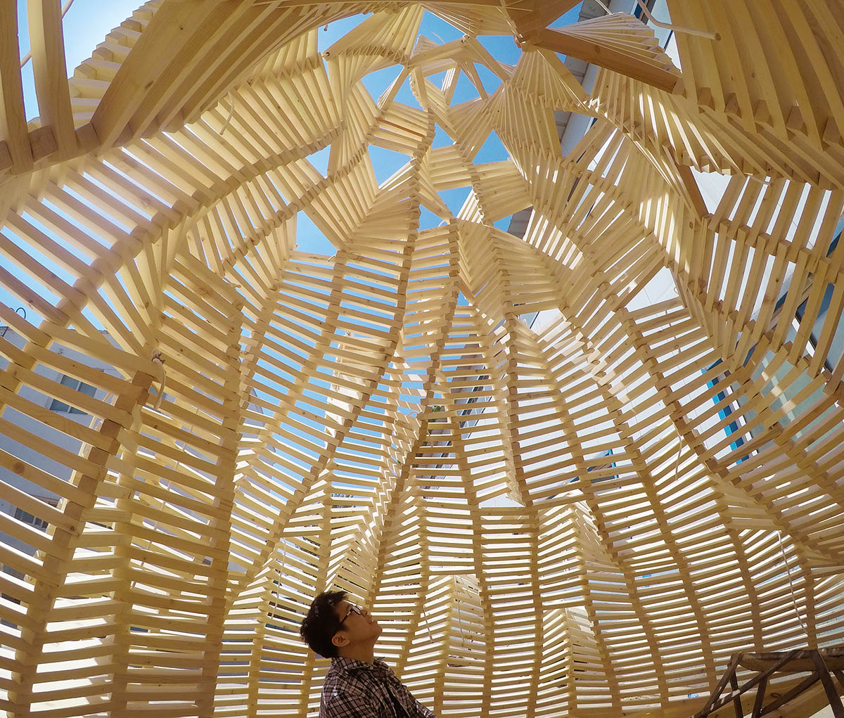 CAFAarchStudio10’s students designed seven installations creating personalized forms with wood