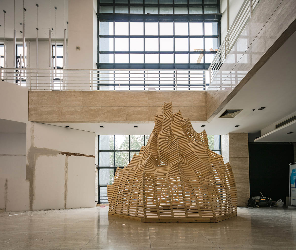 CAFAarchStudio10’s students designed seven installations creating personalized forms with wood