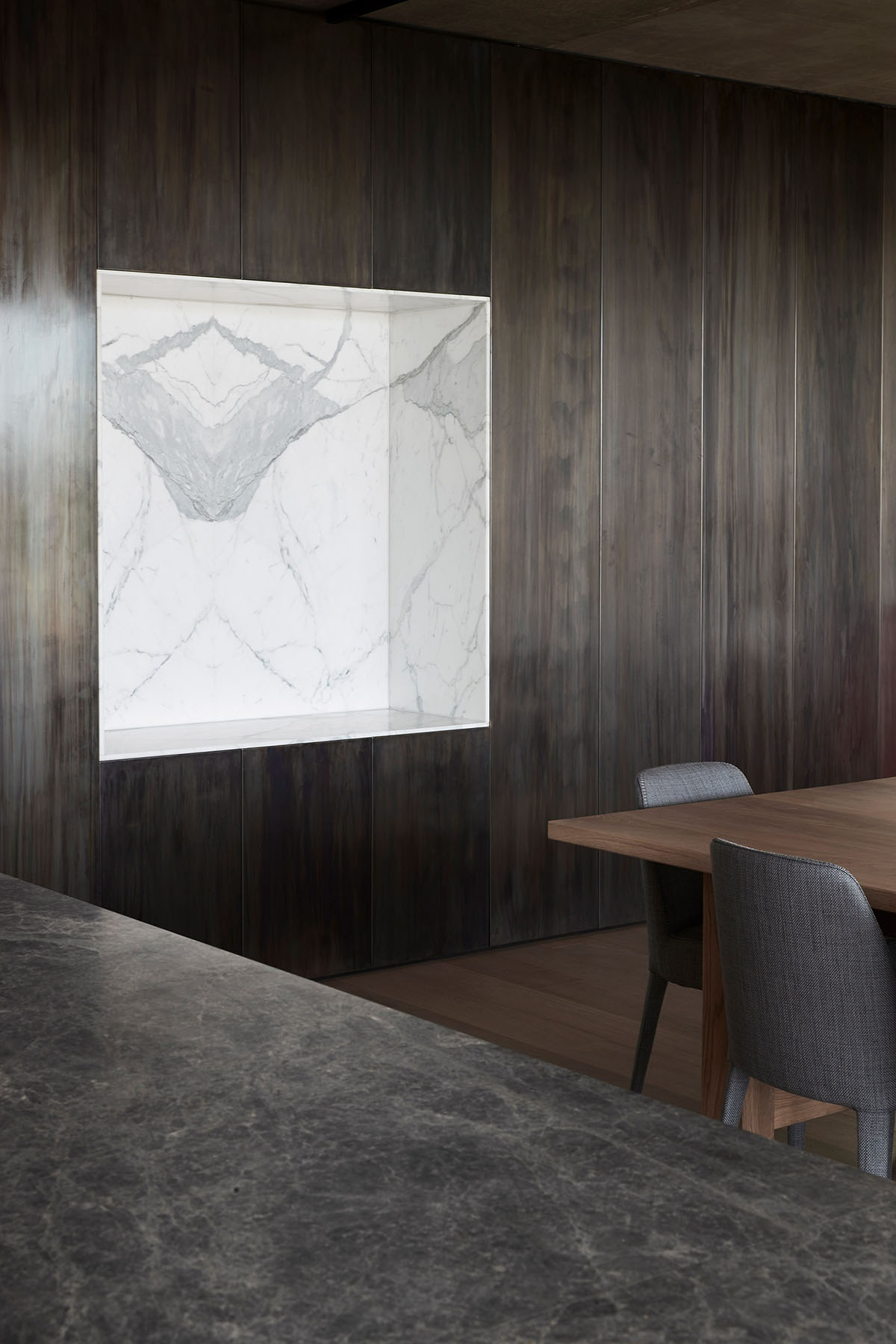 Wood Marsh's Alumuna Residences feature bronze folded mirrored glass in Australia