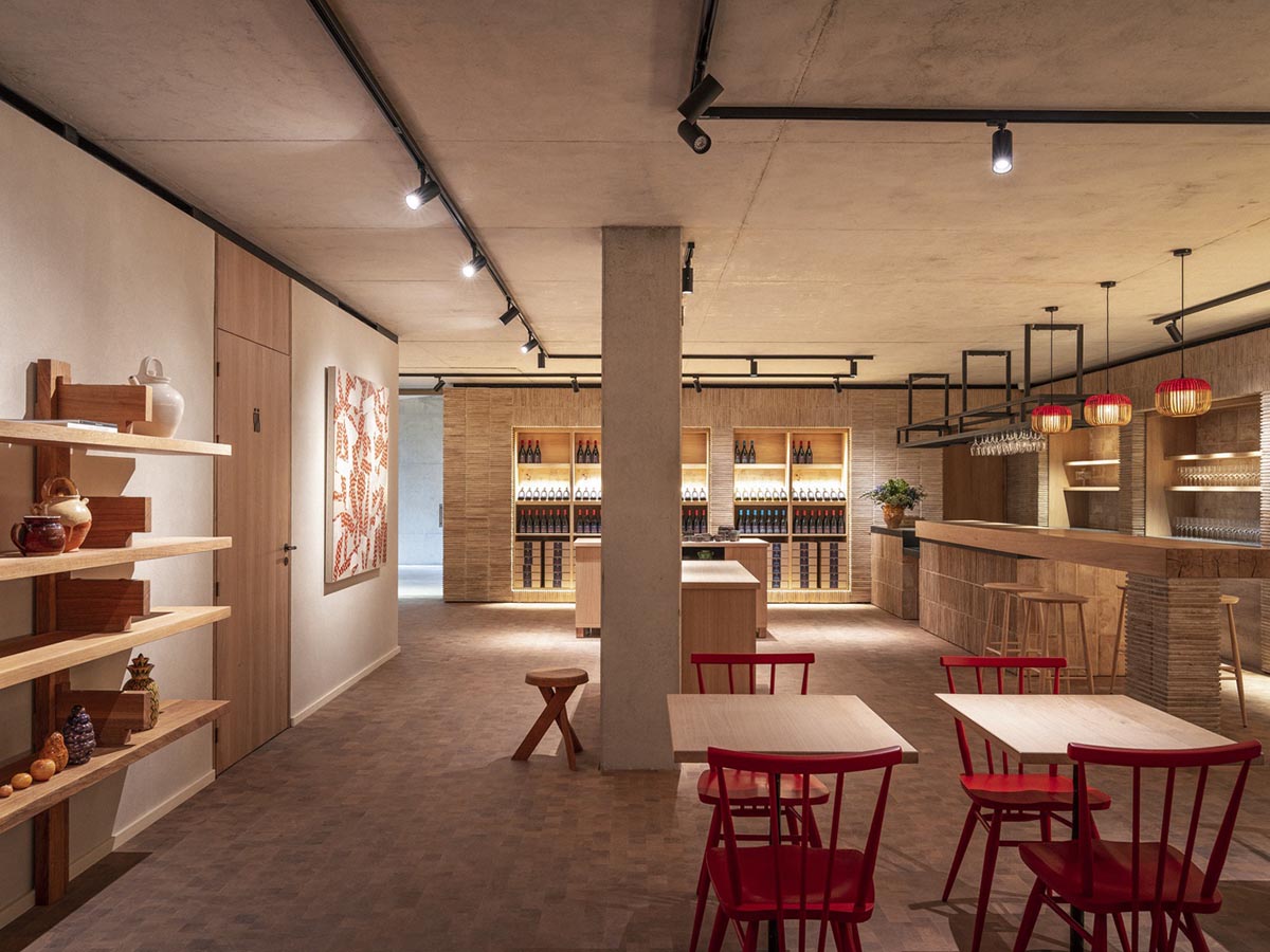 Atelier Marc Barani completes earth-toned winery overlooking vineyards in Ménerbes, France