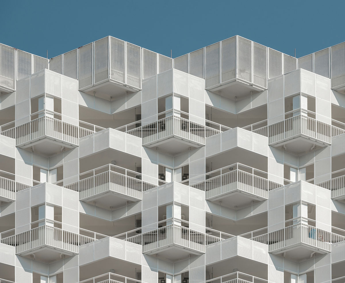 Plan Architect designs dormitory building with zigzag balconies ensuring more sunlight in Thailand