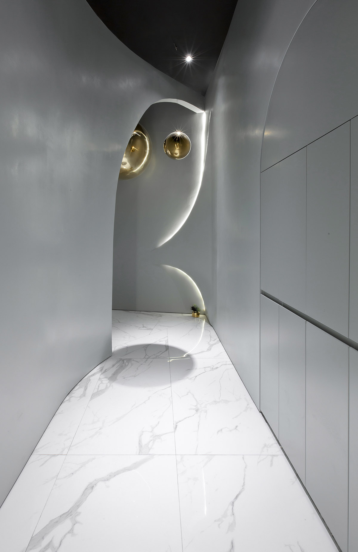 Towodesign creates a fantasy bubble trip inside a beauty salon in Shanghai