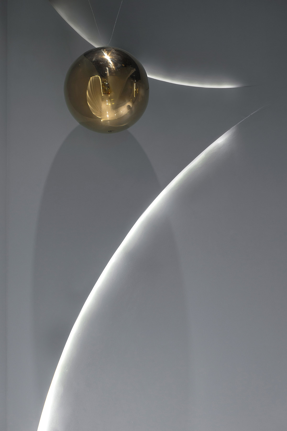 Towodesign creates a fantasy bubble trip inside a beauty salon in Shanghai