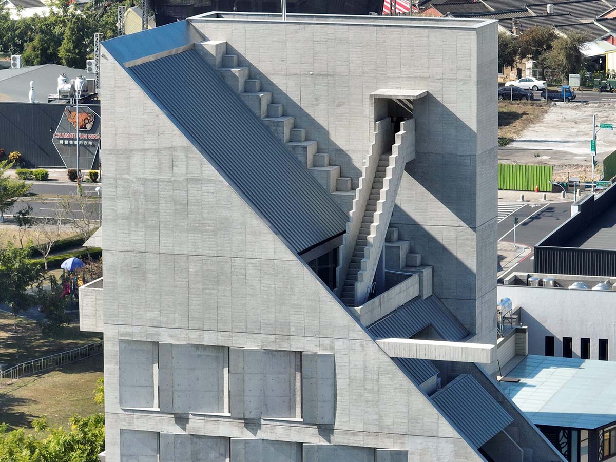 M House: Works of Art and New Architecture in Taiwan