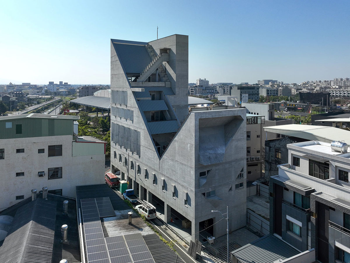 M House: Works of Art and New Architecture in Taiwan