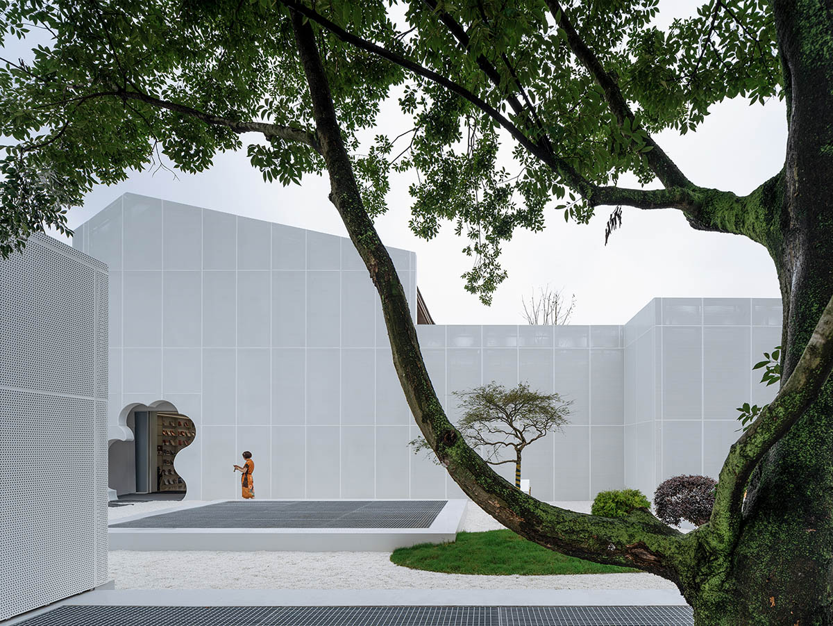 Wutopia Lab completes Books in Clouds — Duoyun Bookstore in Huangyan, China