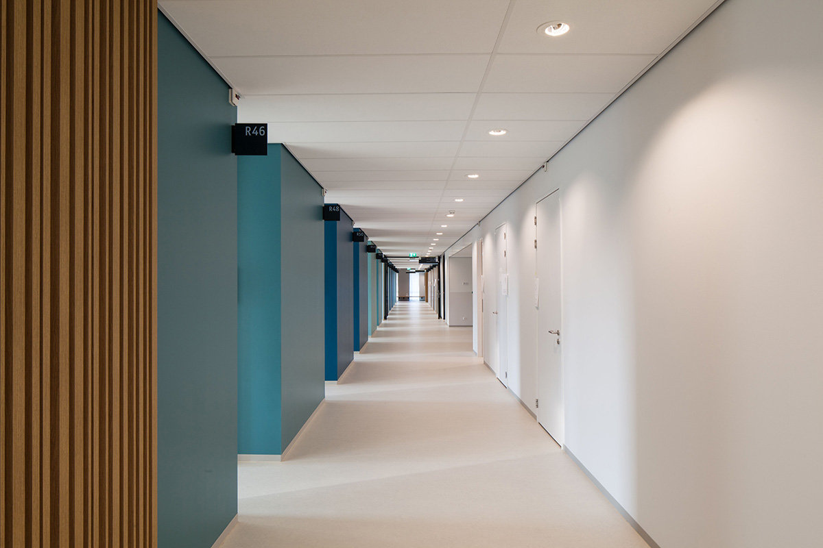 Mecanoo completed Zaans Medical Centre in Netherlands