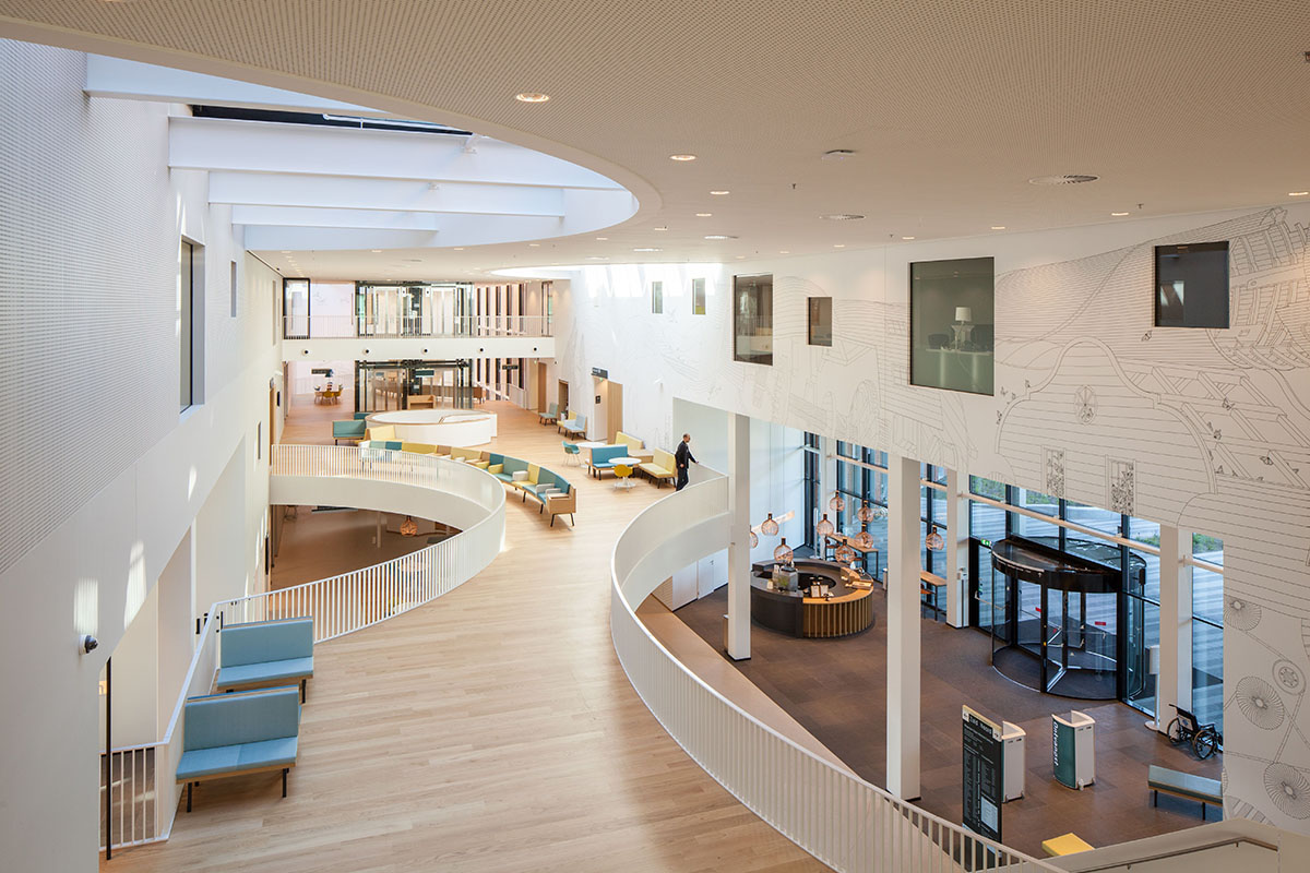 Mecanoo completed Zaans Medical Centre in Netherlands