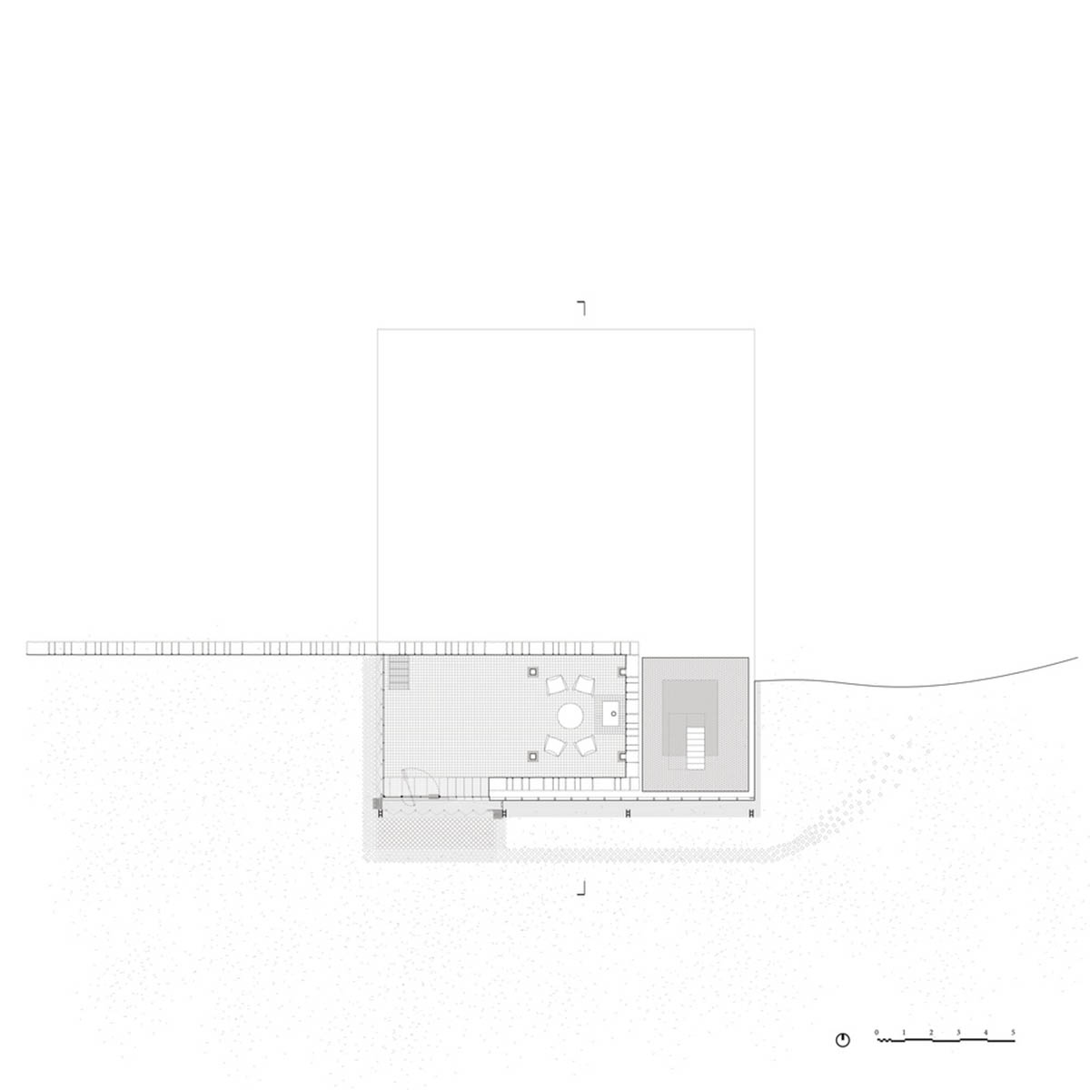 Thomas Randall-Page converts agricultural barn into an art studio in rural Devon