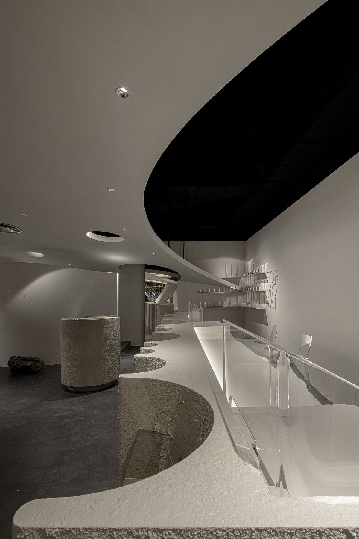 lialawlab completes retro-futuristic skincare centre in Hangzhou, China