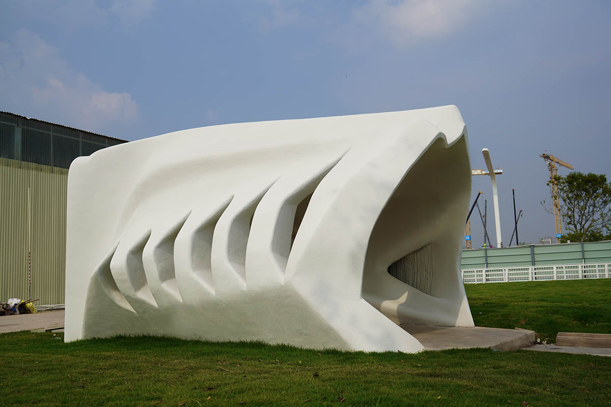 World's first 3D printed public park features 3D printed sculptures, benches, flower beds in China