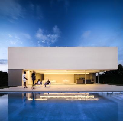 Fran Silvestre Arquitectos completes House of Silence as house and ...